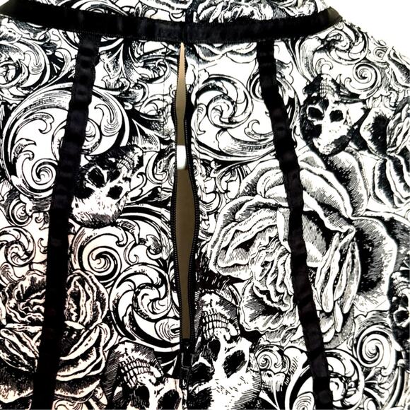 Super Nice Authentic Living Dead Souls Structured Top with lace and buckles - Picture 5 of 9